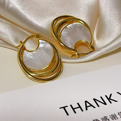 Natural Double-sided White Personalized Fashionable Commuting Earrings